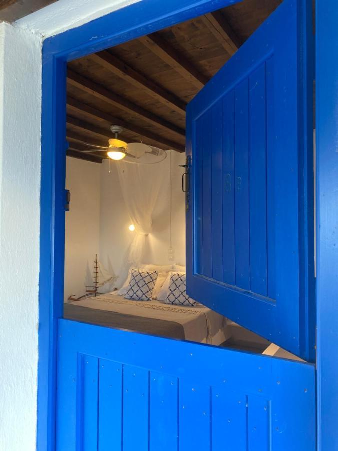 Azure Blue Studios Mikri Vigla Exterior photo